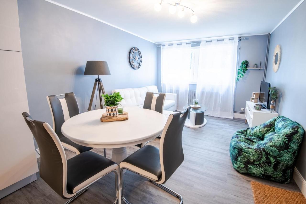 Апартаменты Charmant Logement En Plein Coeur Du Centre Ville D'Амбуаз Экстерьер фото